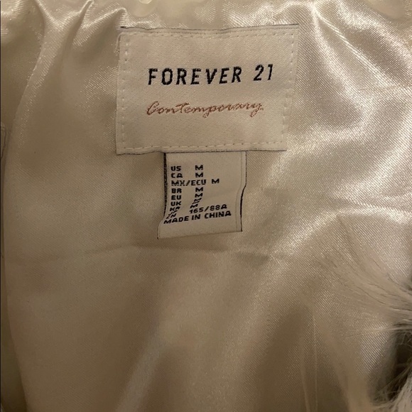 Fur jacket - Picture 3 of 3